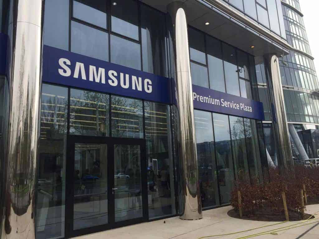 SPB y Samsung en Samsung Premium Service Plaza